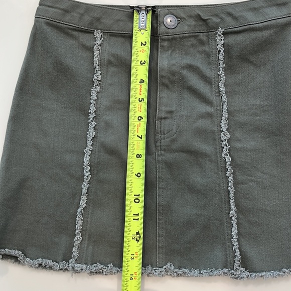 BCBG Generation Olive Denim Skirt - Picture 5 of 5